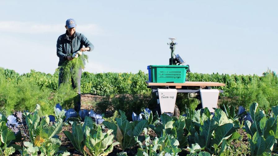 What Ag Robotics Brands Must Learn to Win Over U.S. Growers