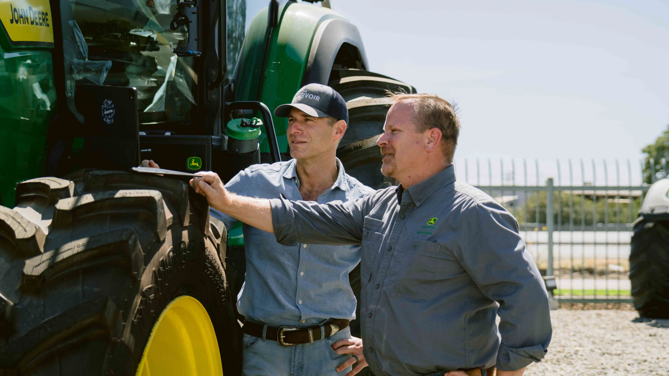 John Deere Partners with The Reservoir to Accelerate High-Value Crop Innovation John Deere Partners with The Reservoir to Accelerate High-Value Crop Innovation