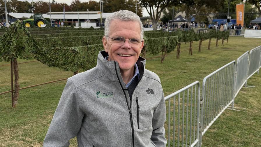 Listen to Real Growers. Allan Fetters, here seen at FIRA-USA, counsels start-ups to gain year-on-year experience with their product at field level. 